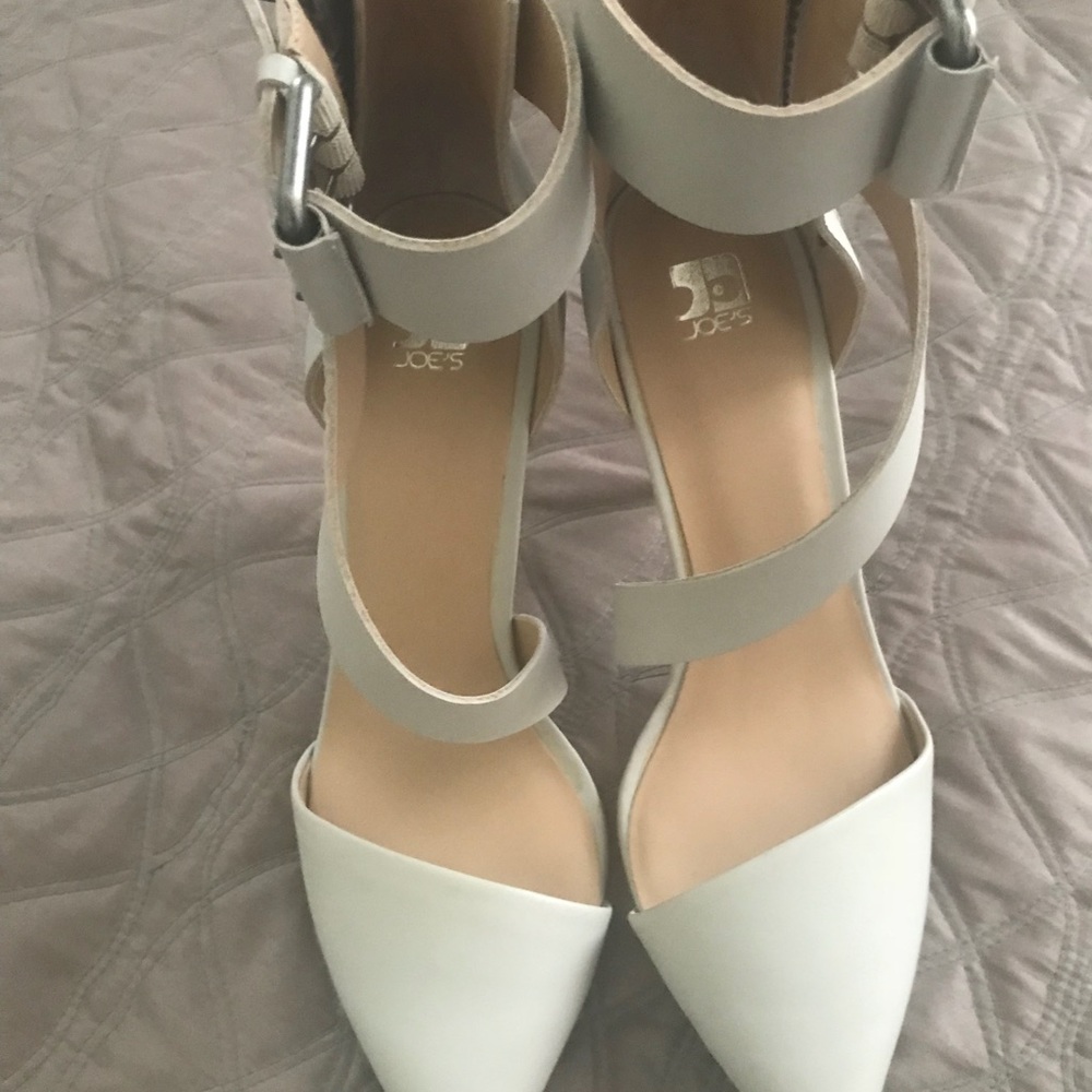 JOE'S NWOT Tan ANKLE HEELS👣👣